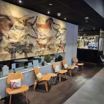 Mercure Centre Historique فندق