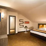 Mercure Centre Historique Hotel 4*