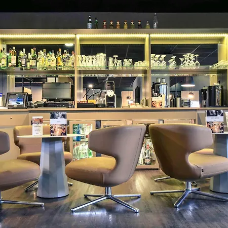 Mercure Centre Historique Hotel 4*