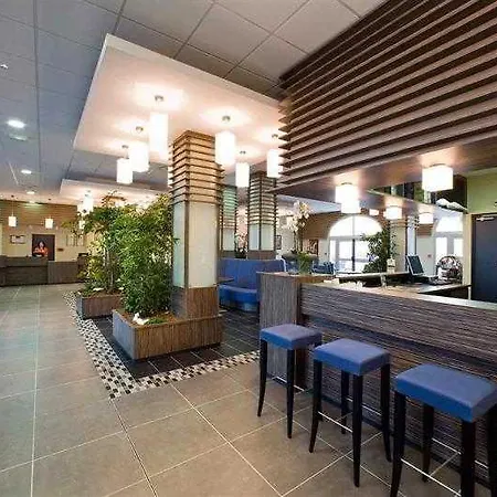 Отель Mercure Centre Historique Периго