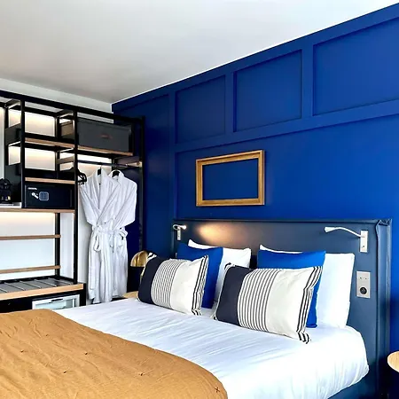 Отель Mercure Centre Historique