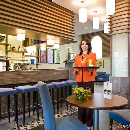 Mercure Centre Historique Hotell 4*