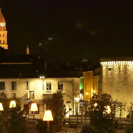 Mercure Centre Historique Периго