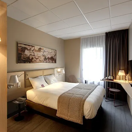 Hotell Mercure Centre Historique 4*