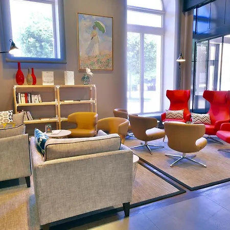 Отель Mercure Centre Historique Периго