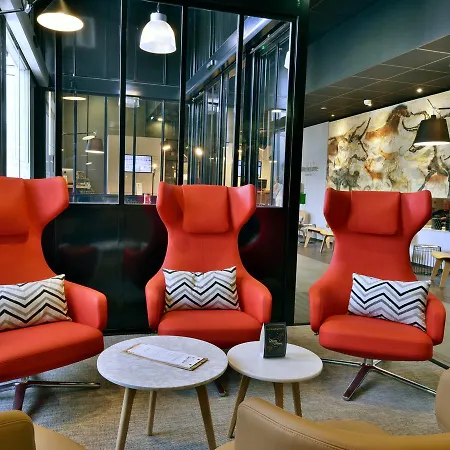 Mercure Centre Historique Отель Периго