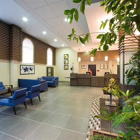 Отель Mercure Centre Historique