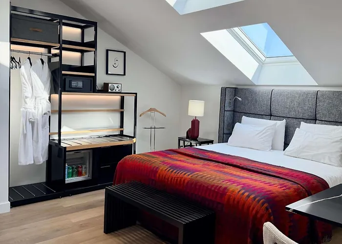 Hotel Mercure Centre Historique 4*